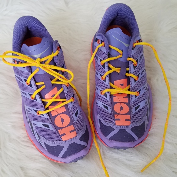 Hoka One One Shoes - Hoka Speedgoat  5.5